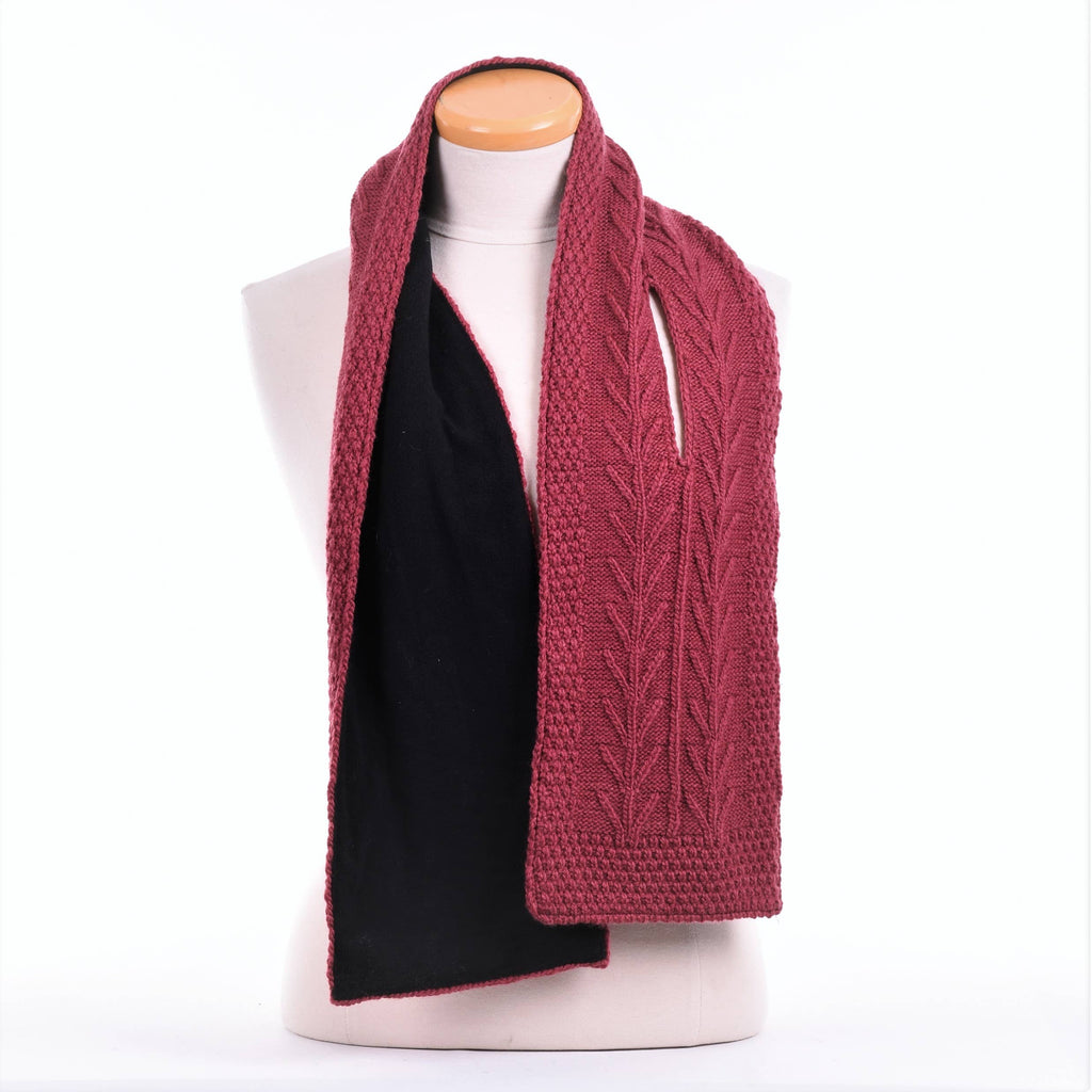 Willow Fleece lined Wool Knit Scarf: Cascade