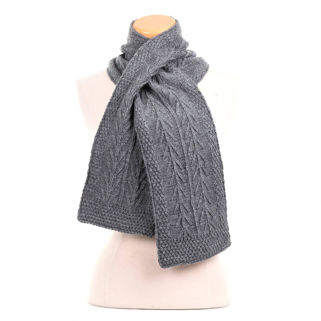 Willow Fleece lined Wool Knit Scarf: Grey
