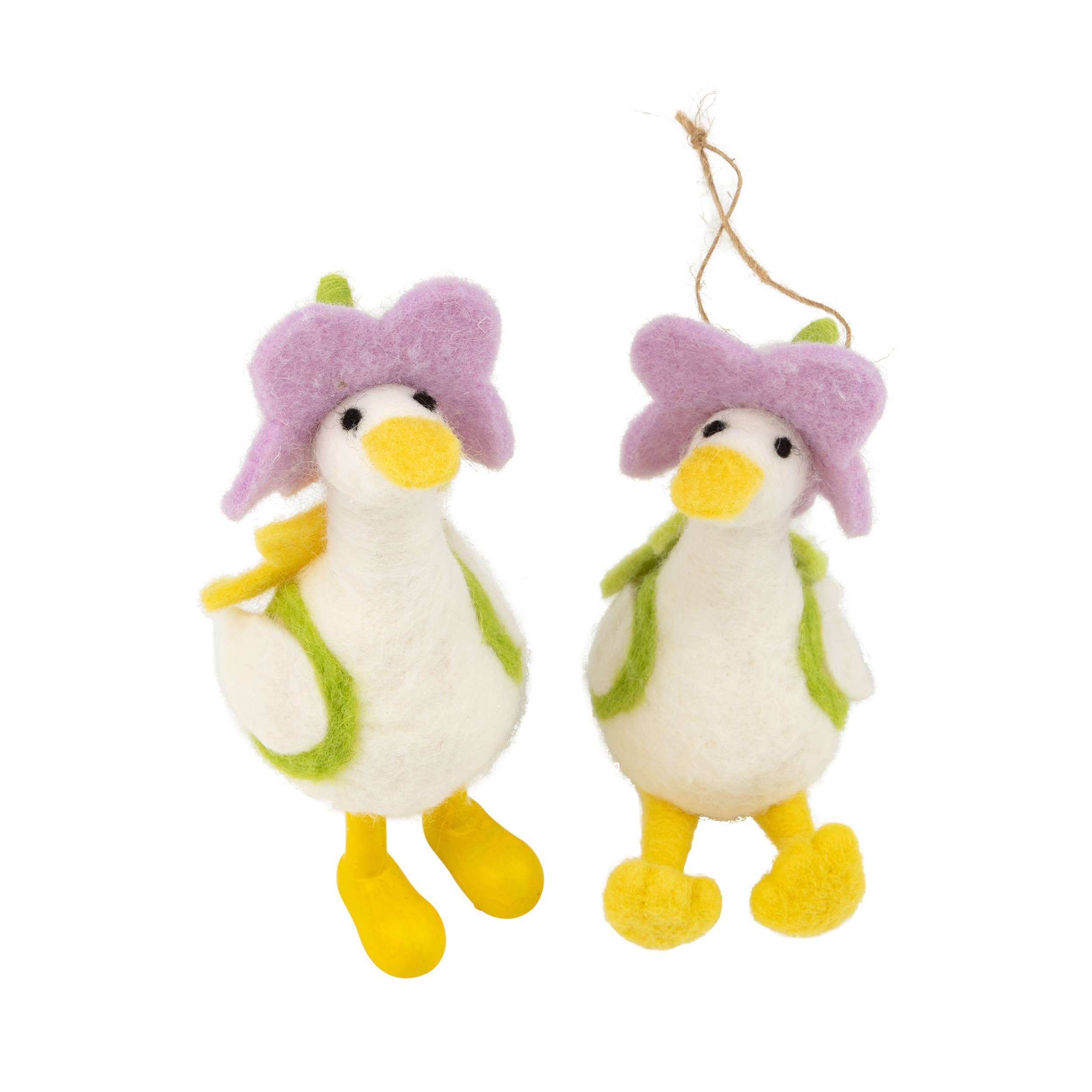 A13584: 2 Asst'd felt duck orn grn vests/lavender hats 5in