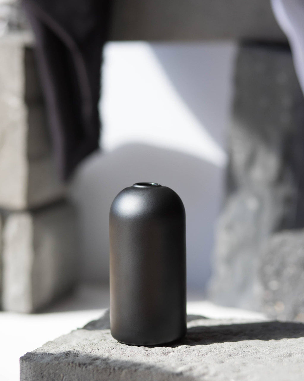 Wylie Black Vase Candle Holder