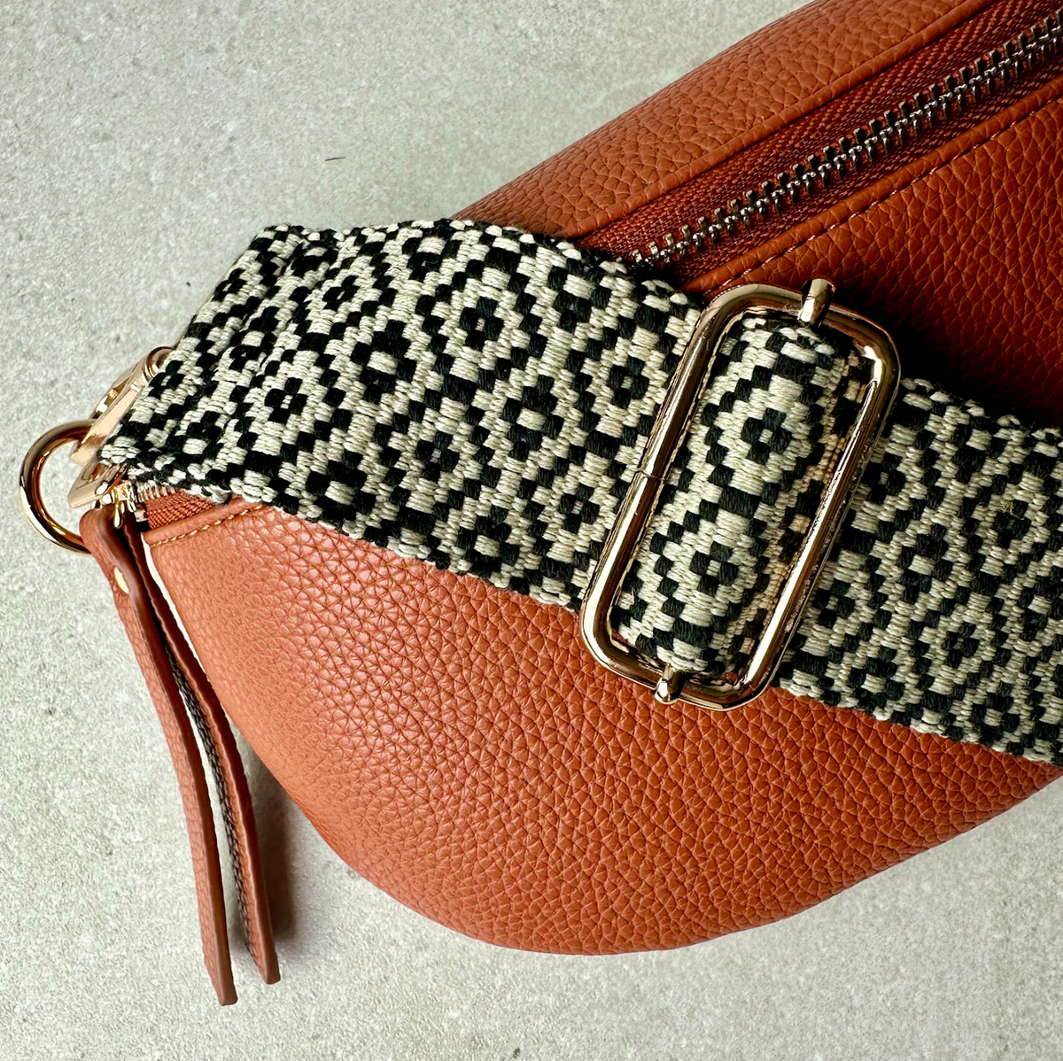 Crossbody Bag | Rust Brown