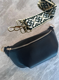 Crossbody handbag | Black | XL