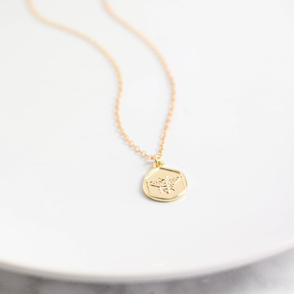 Bee Medallion Necklace | Gold