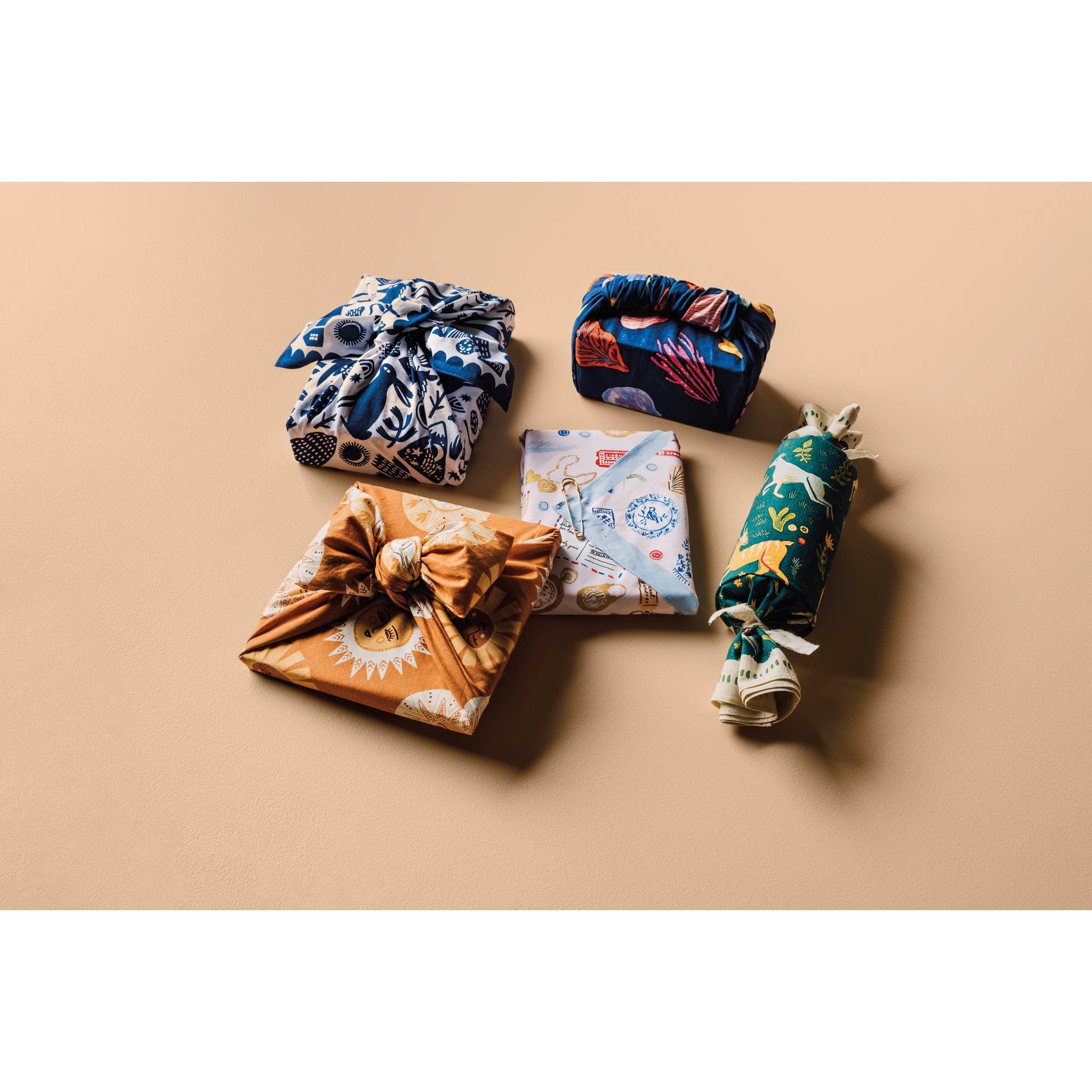 Danica Studio Neptune Reusable Gift Wrap 32 x 32 Inches