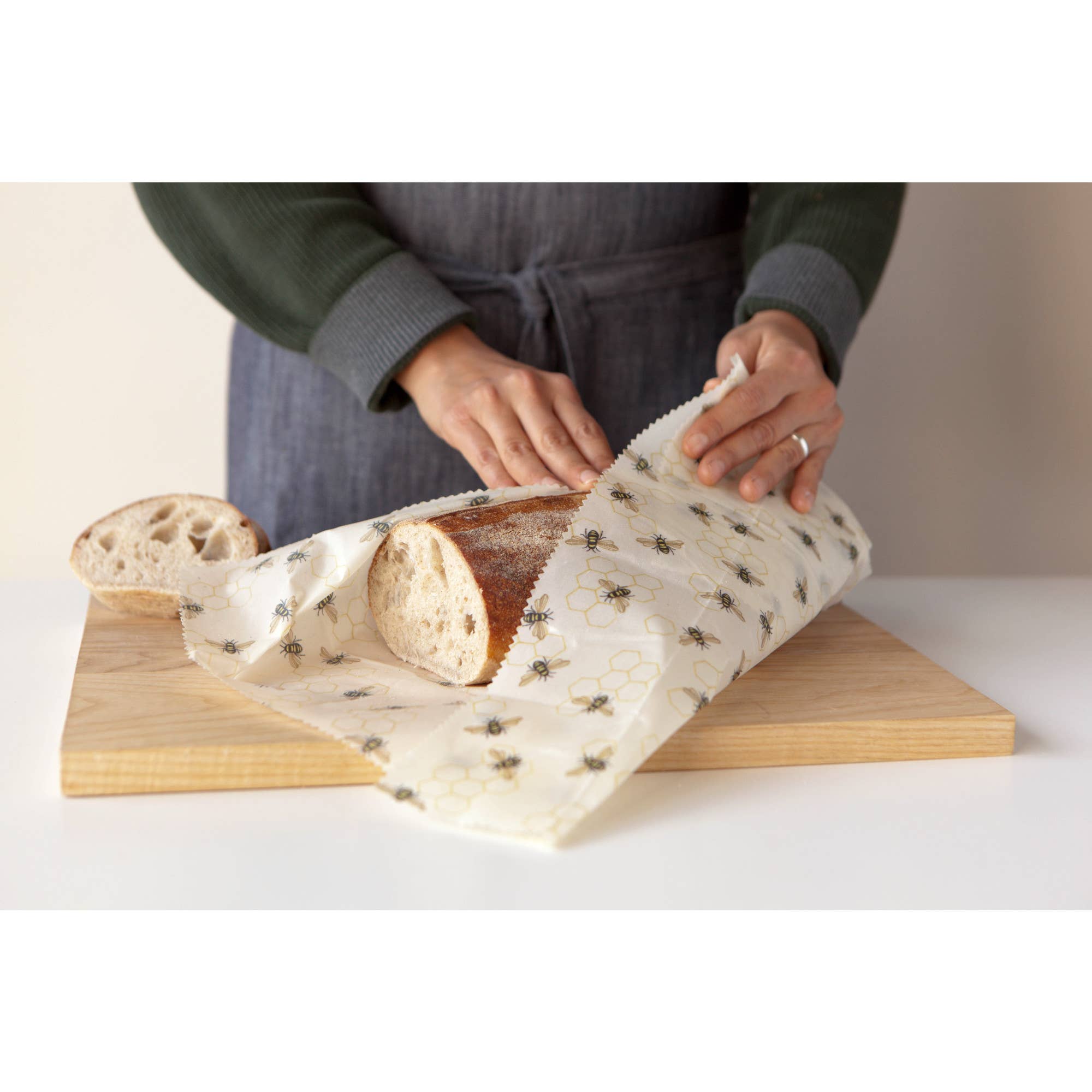 Honeybee XL Beeswax Wrap