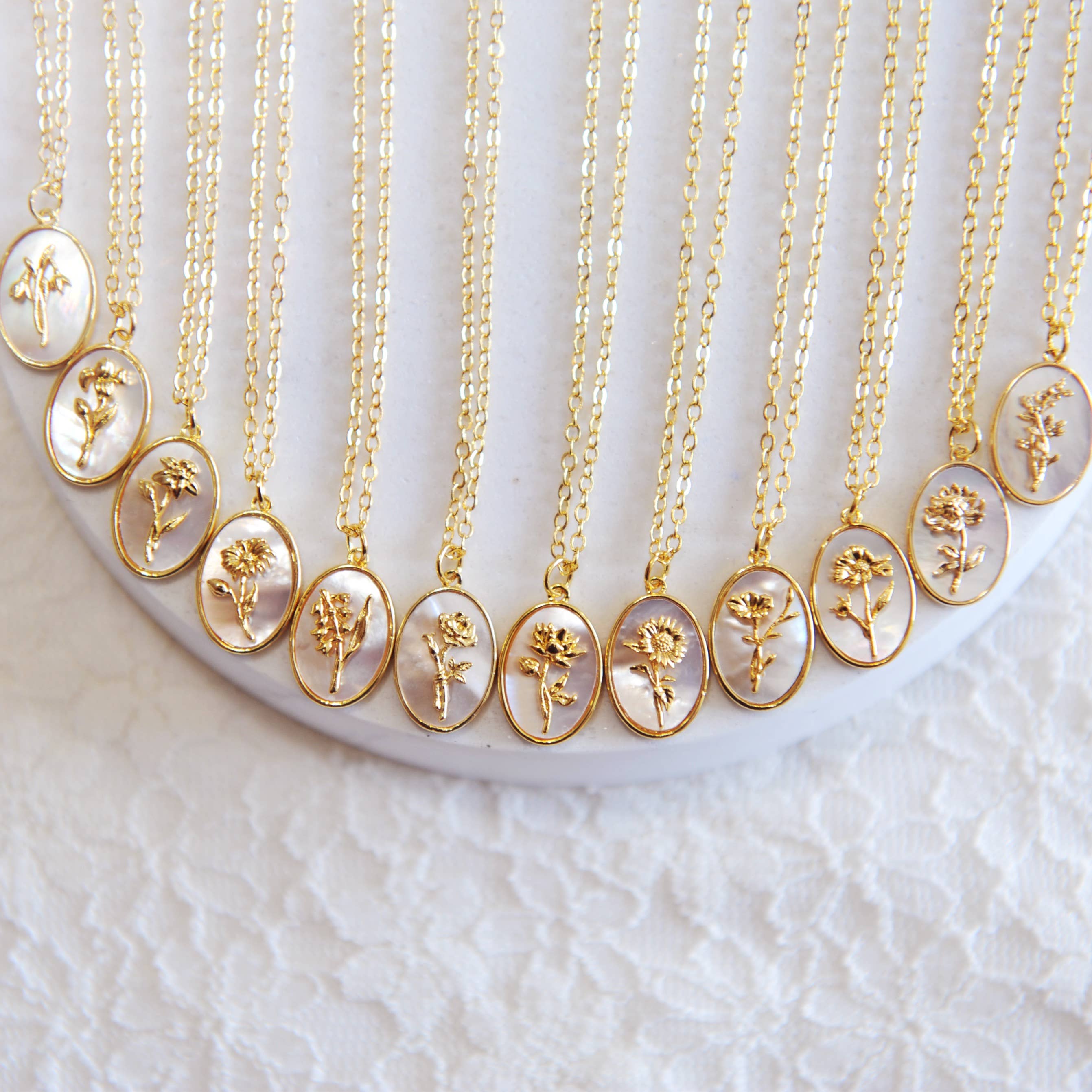 Flora Birth Flower Necklace