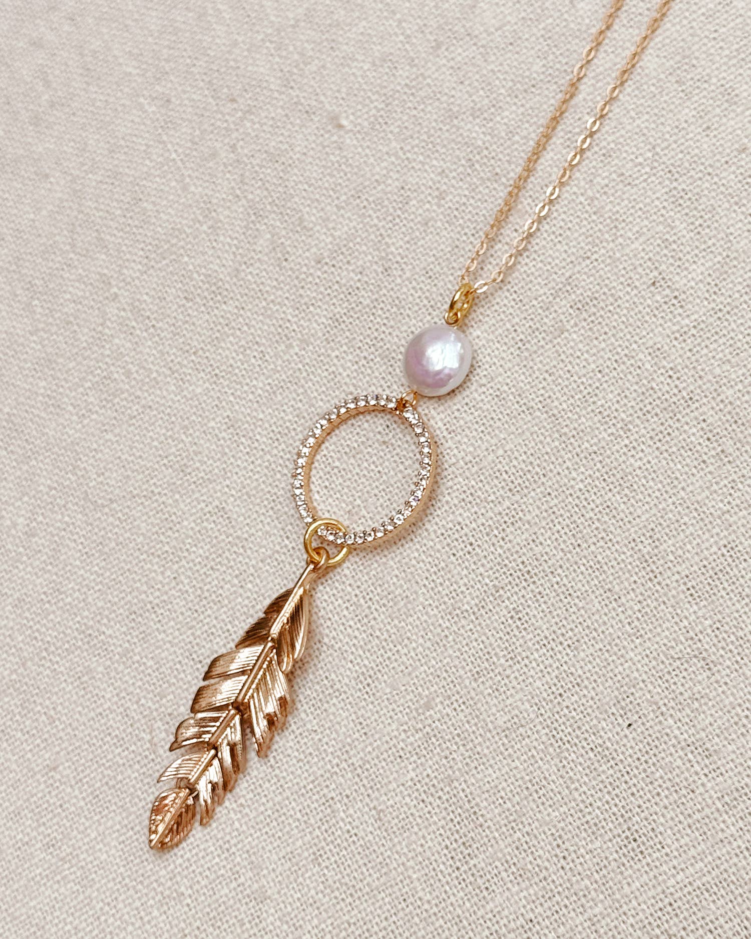 Pearl, Rhinestone Hoop & Feather Pendant Necklace: Silver