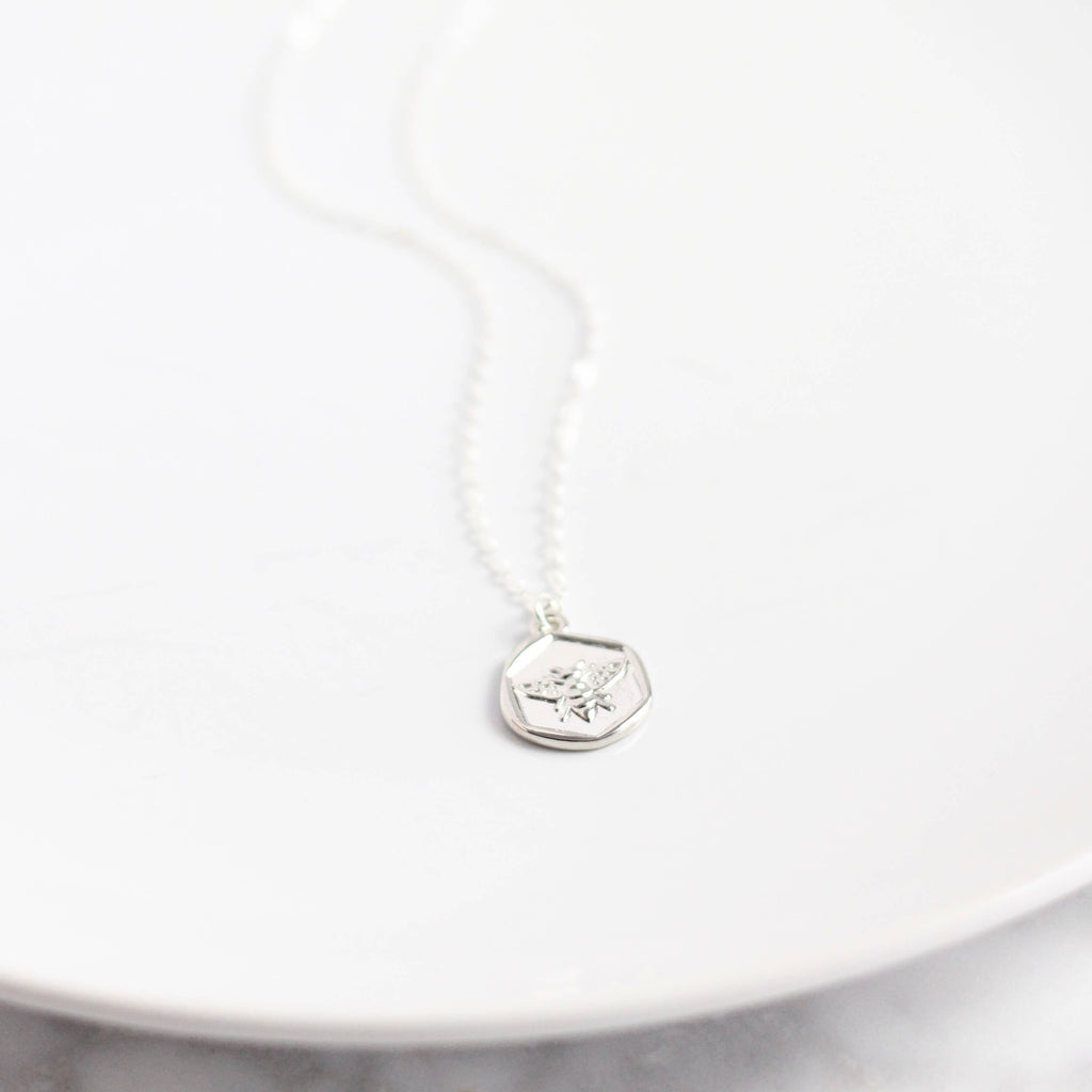 Bee Medallion Necklace | Gold