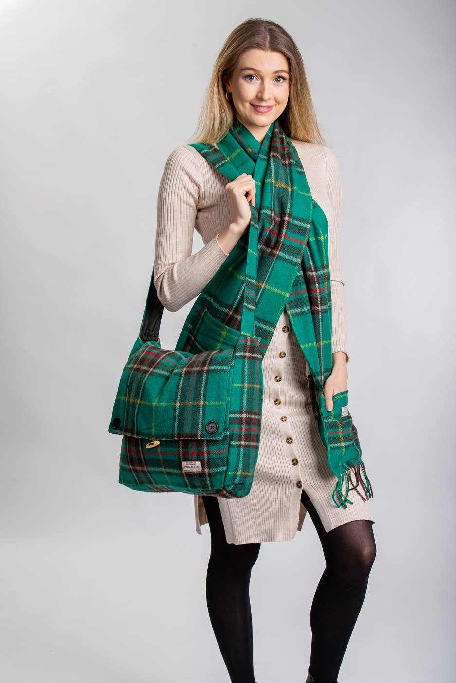Newfoundland  Pocket Scarf