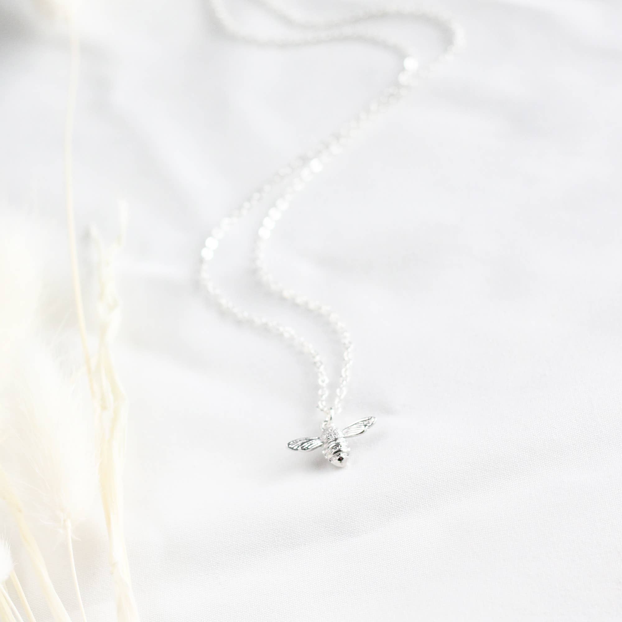 Honeybee Necklace: Silver