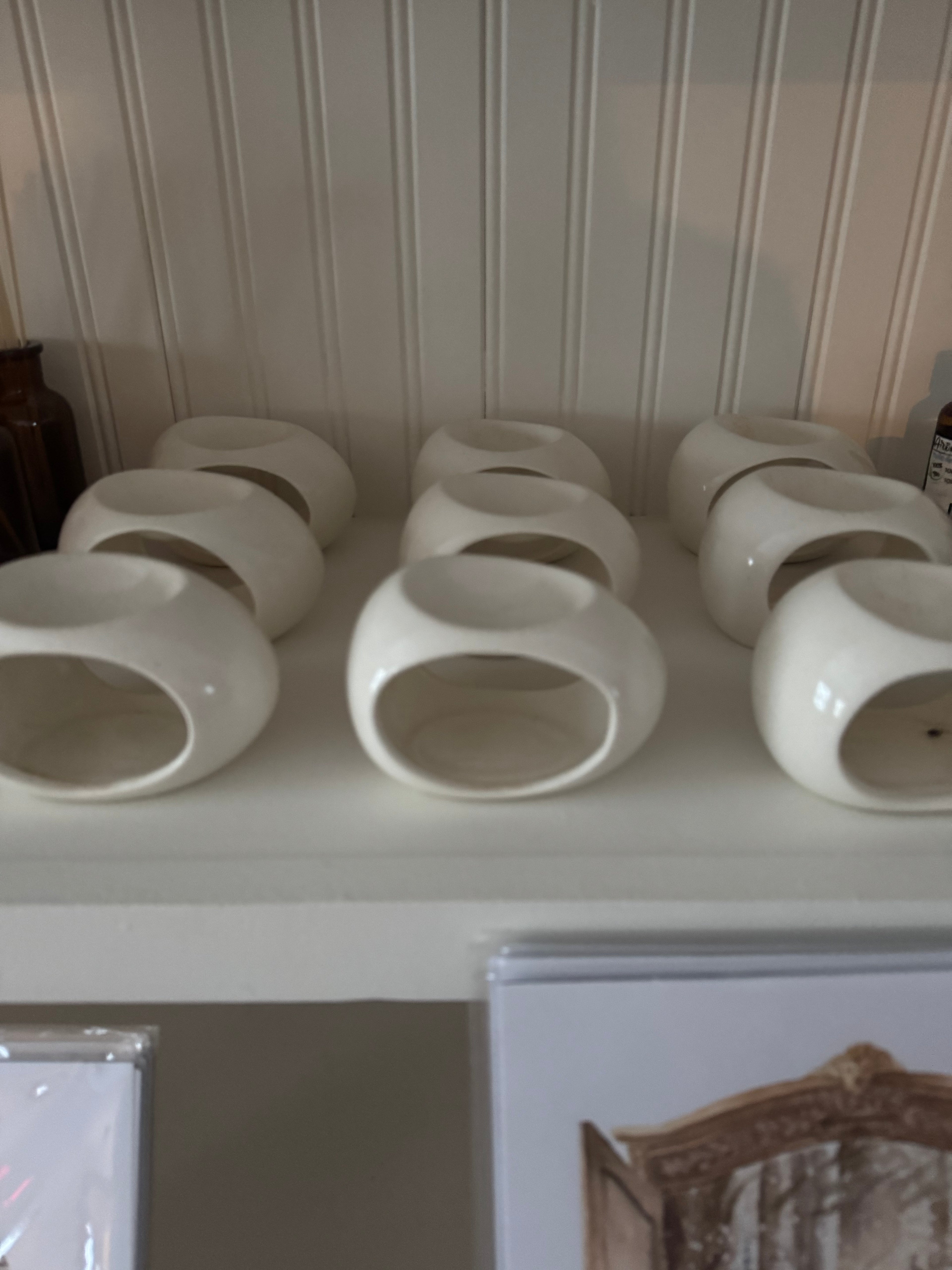 Ceramic diffuser with tea lights