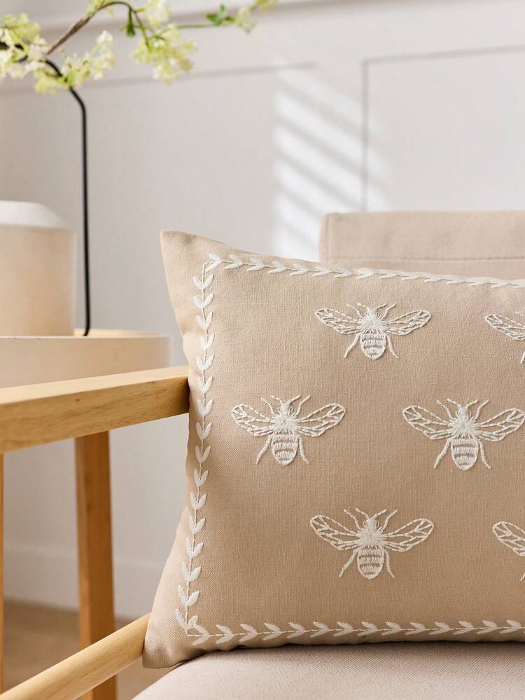 Linen Honeybee Pillow Cover 18x18 | Beige