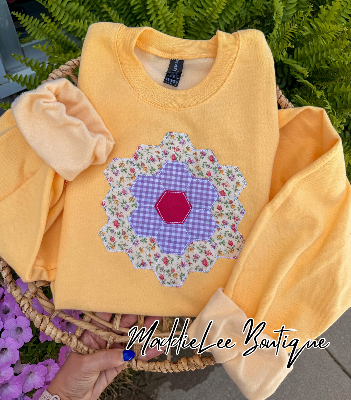 Quilted Embroidery Floral Crewneck | Buttery Yellow