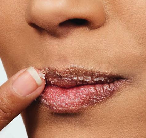 White Peach Sangria Exfoliating Sugar Lip Scrub