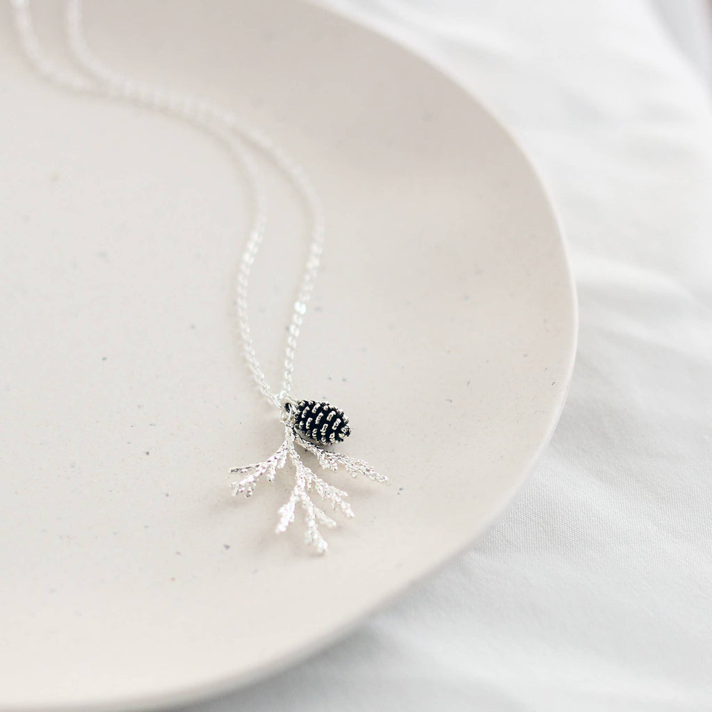 Juniper & Pine Cone Necklace: Gold