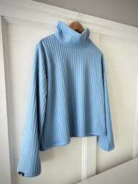 Gully Designs Blaire Crop